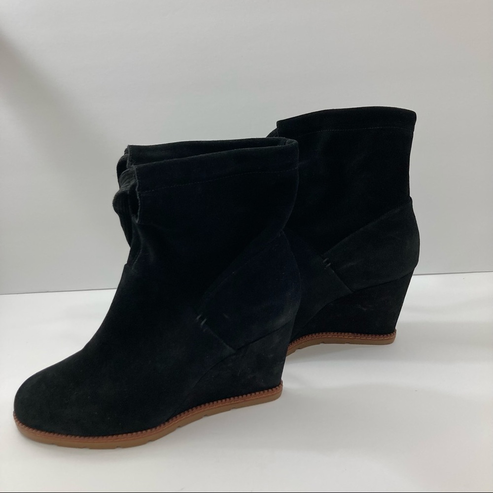 Kate Spade black  suede wedge boot Size 10